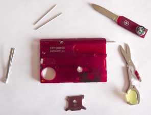 The modified Victorinox swisscard